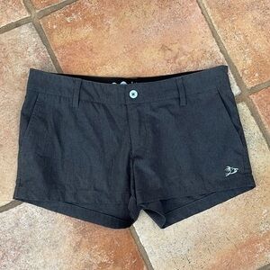 HONOLUA WAHINE HYBRID SURF SHORTS